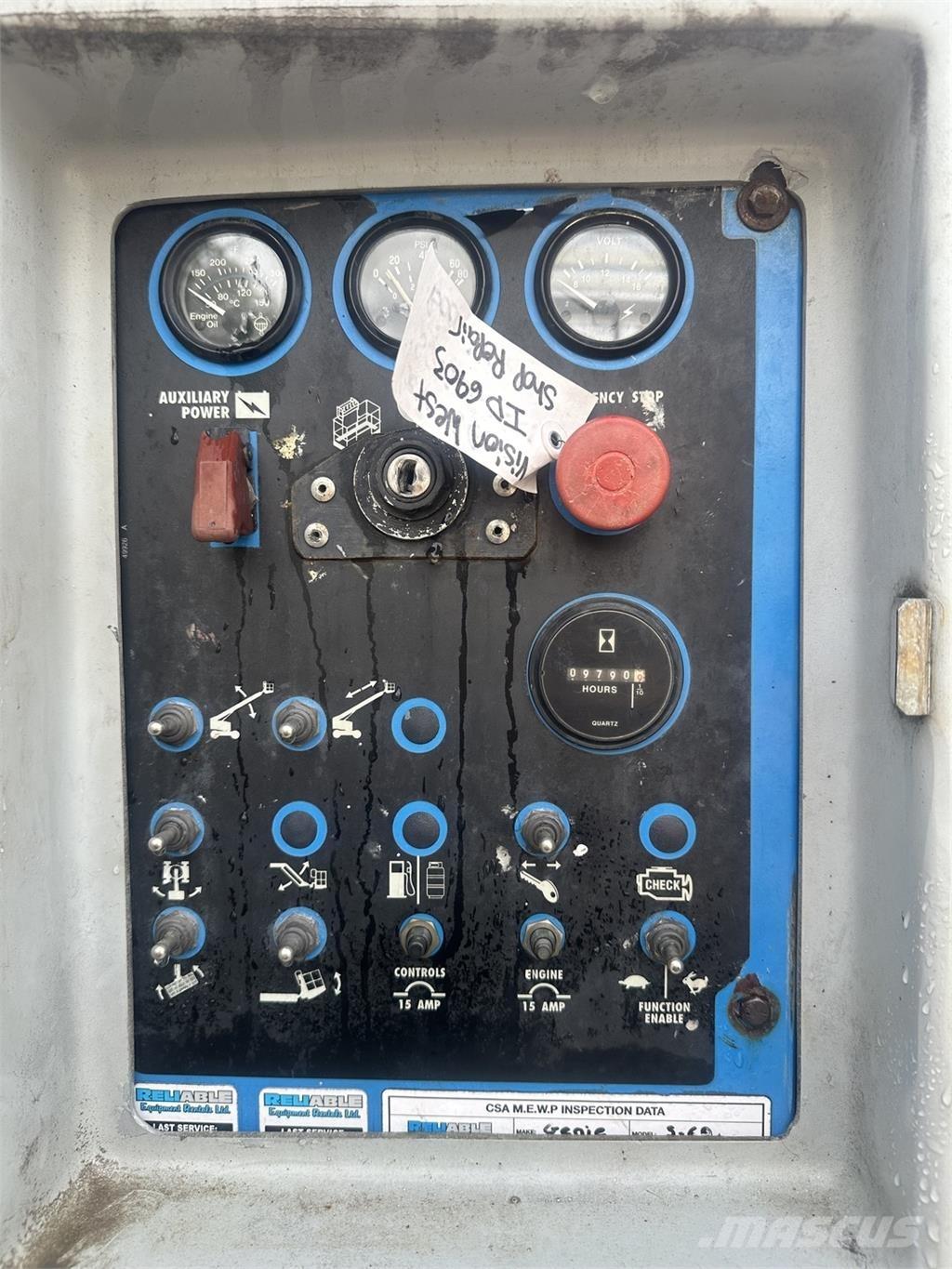 Genie S-60 4wd ブームリフト　屈伸型
