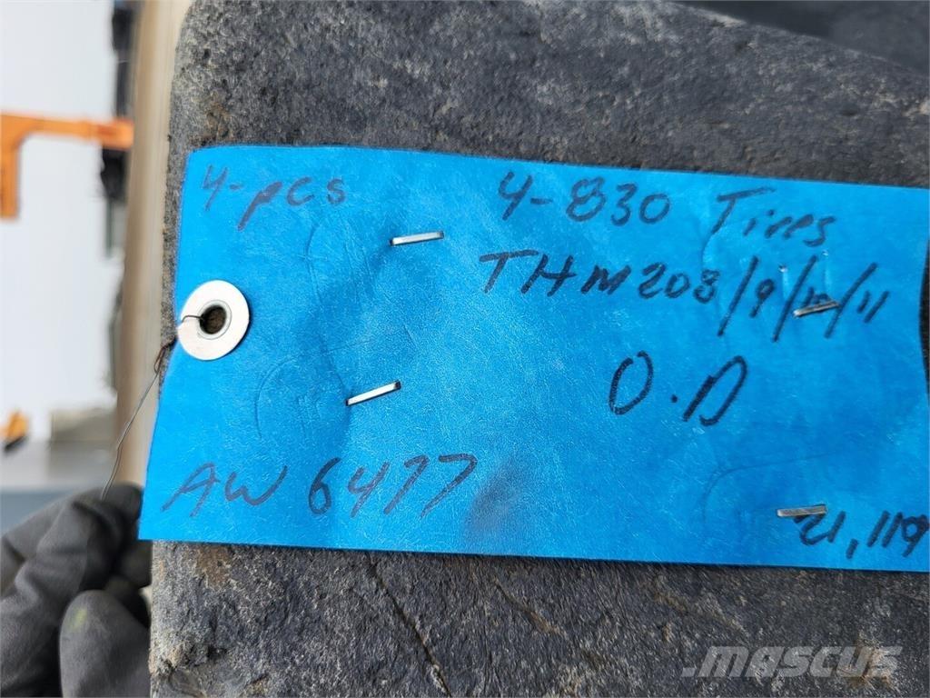 Goodyear RM-4B+ タイヤ、ホイル、リム