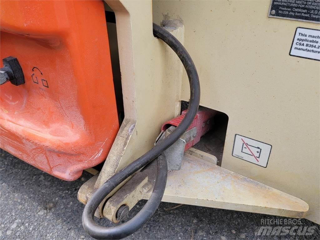 JLG 2646ES シザースリフト