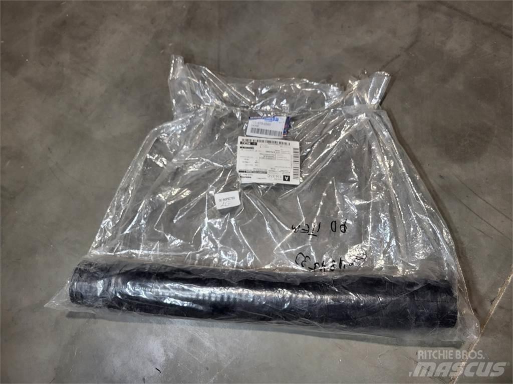 Komatsu 21T-979-6560 その他部品