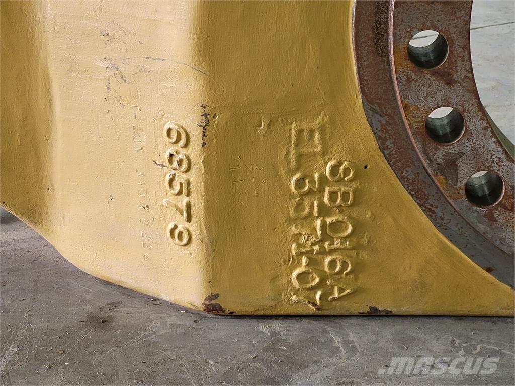 Komatsu 58E-00-02440 アーティキュレート式ダンプトラック