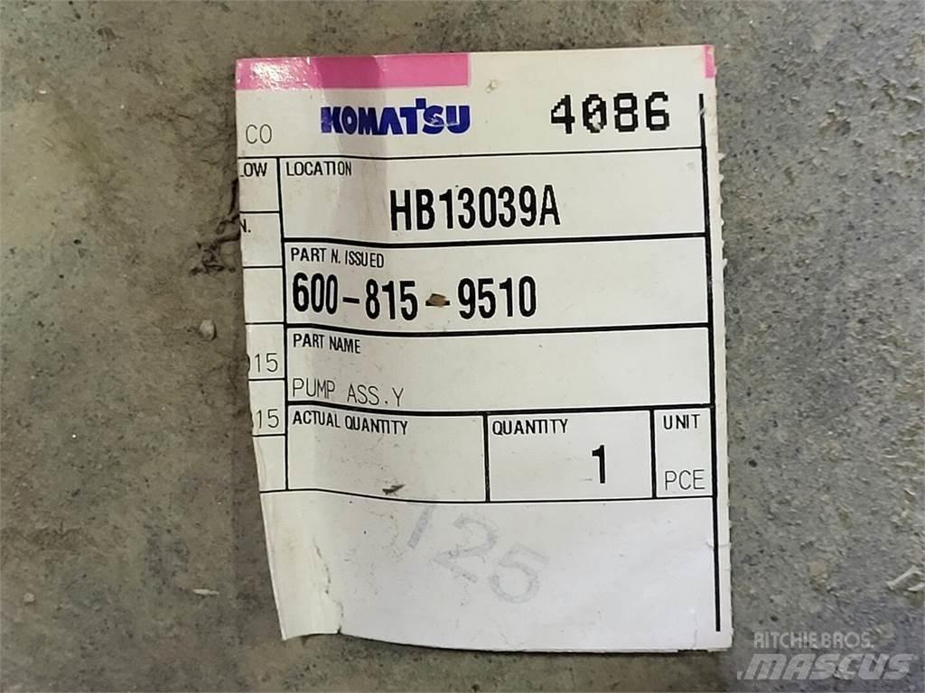 Komatsu 600-815-9510 ウォーターポンプ