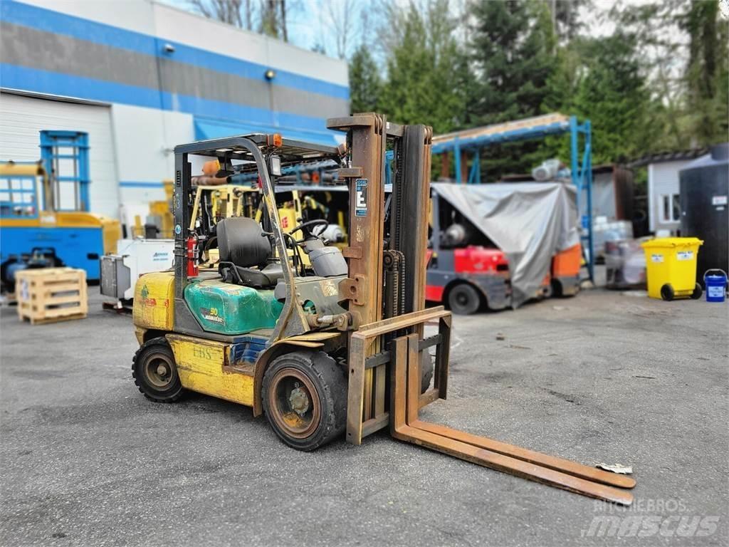 Komatsu FG30HT-14 建設機械 -　その他