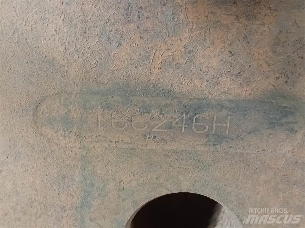 Komatsu PZKV166246 その他部品