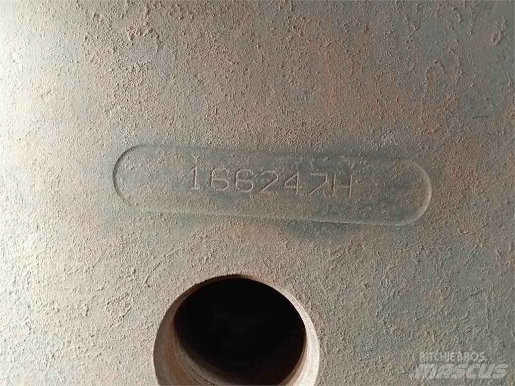 Komatsu PZKV166247 その他部品