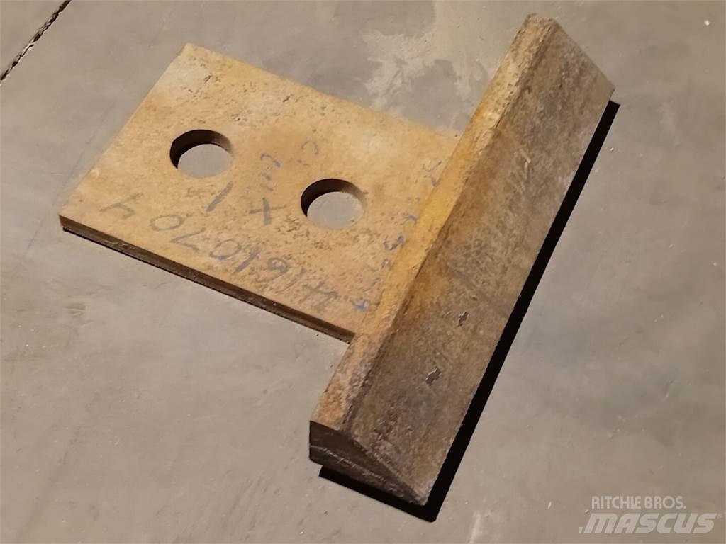 Komatsu PZKV174881 その他部品