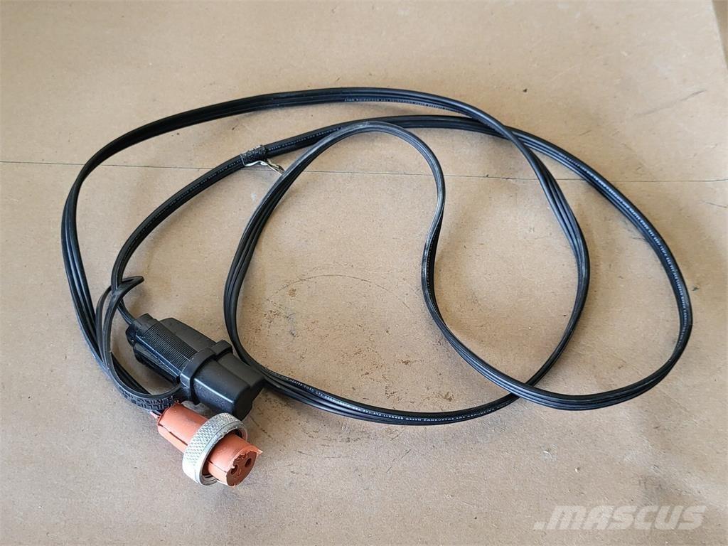 Kubota 70000-17552 エンジン