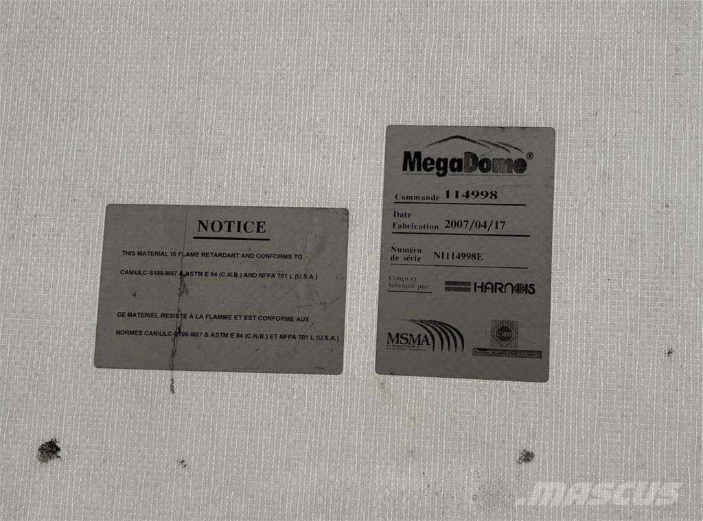  MEGADOME 鉄骨建造物