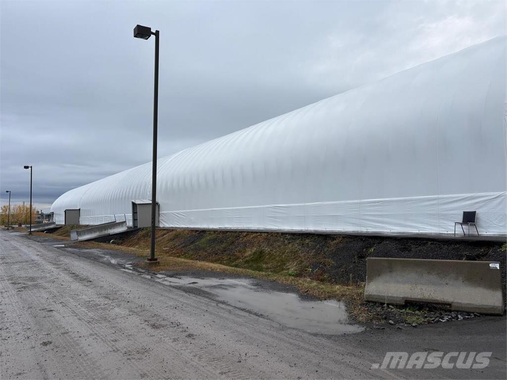  MEGADOME 鉄骨建造物