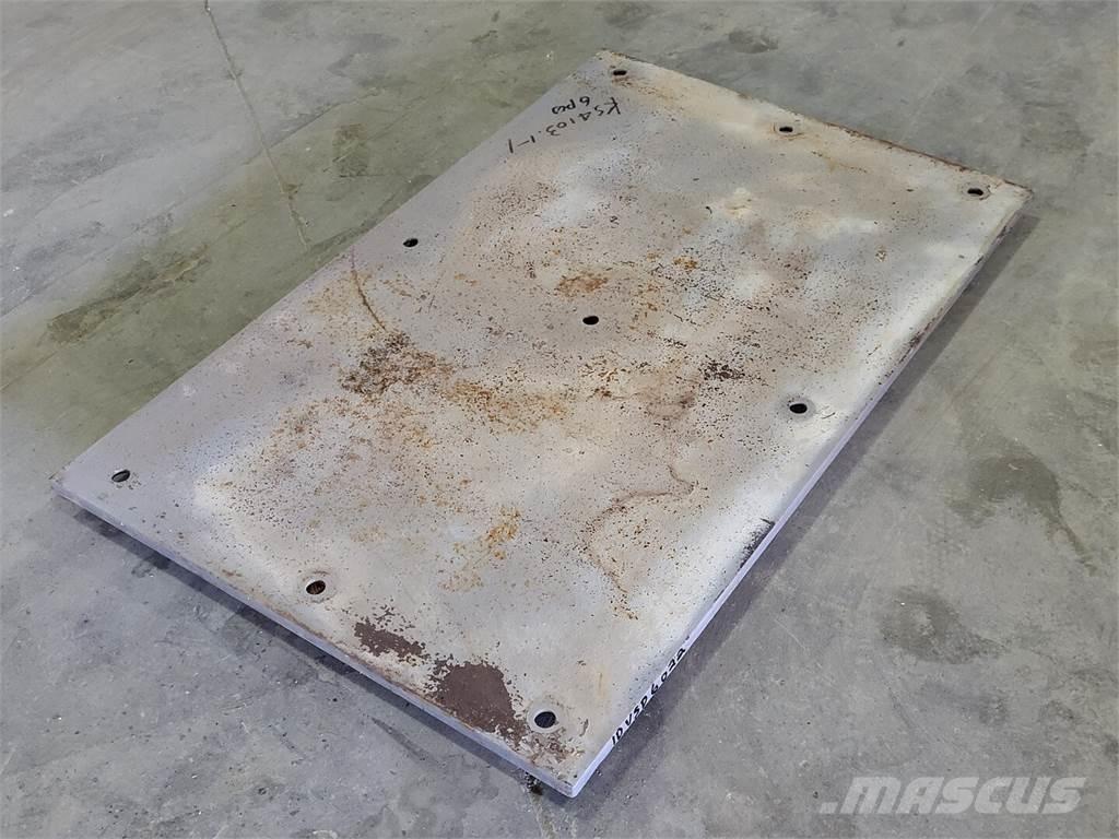 Metso  クラッシャー固定式