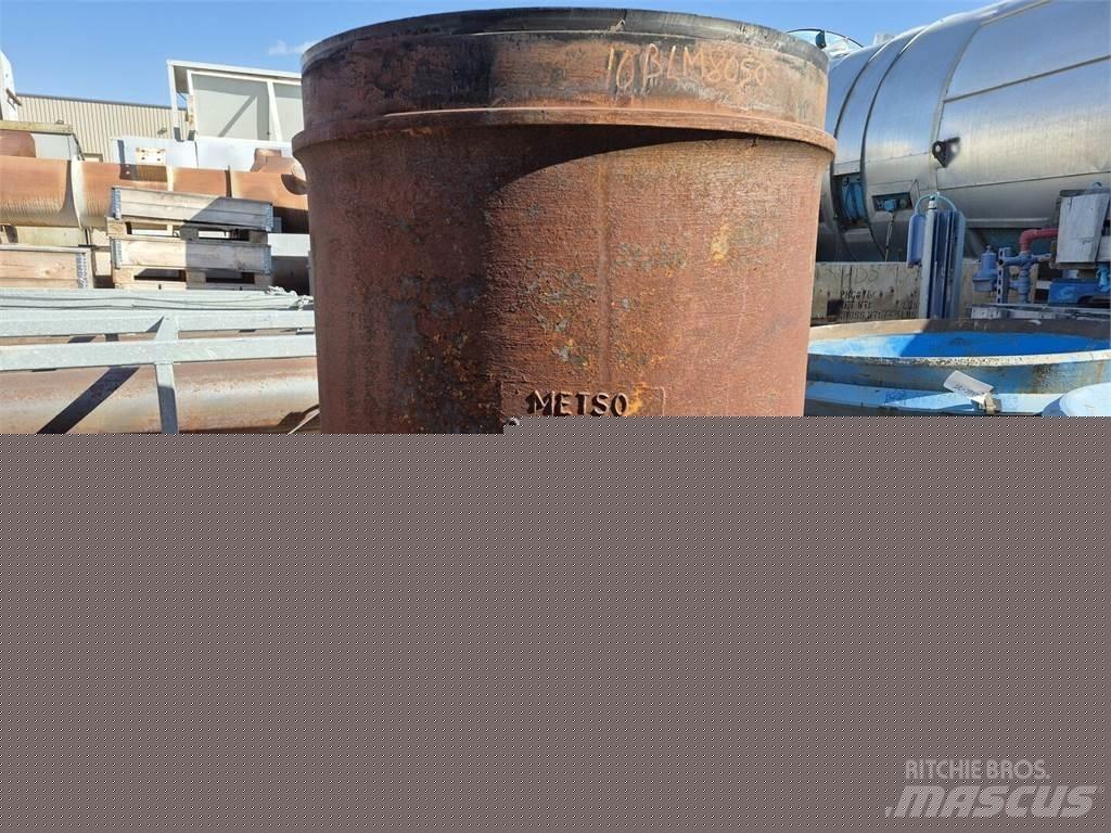 Metso 03-526226 クラッシャー固定式