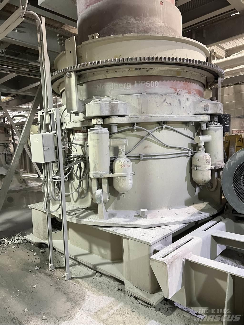 Metso Nordberg HP500 クラッシャー固定式