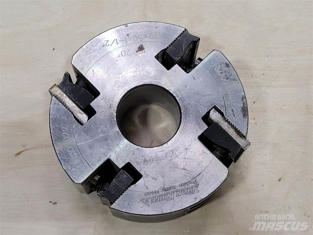 Titan KNIFE H01102022 建設機械 -　その他