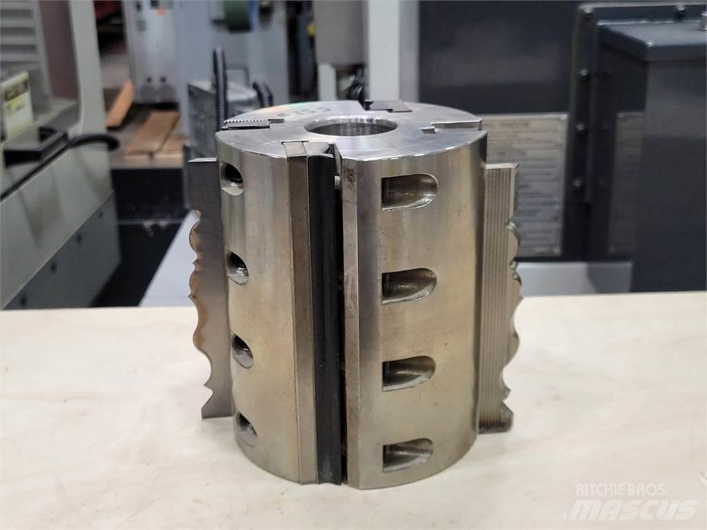 Titan KNIFE H01102061 建設機械 -　その他