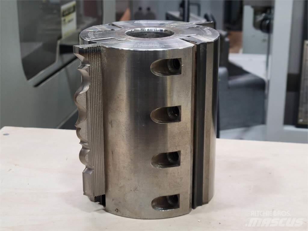Titan KNIFE H01102061 建設機械 -　その他