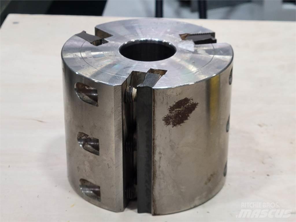 Titan KNIFE H01102136 建設機械 -　その他