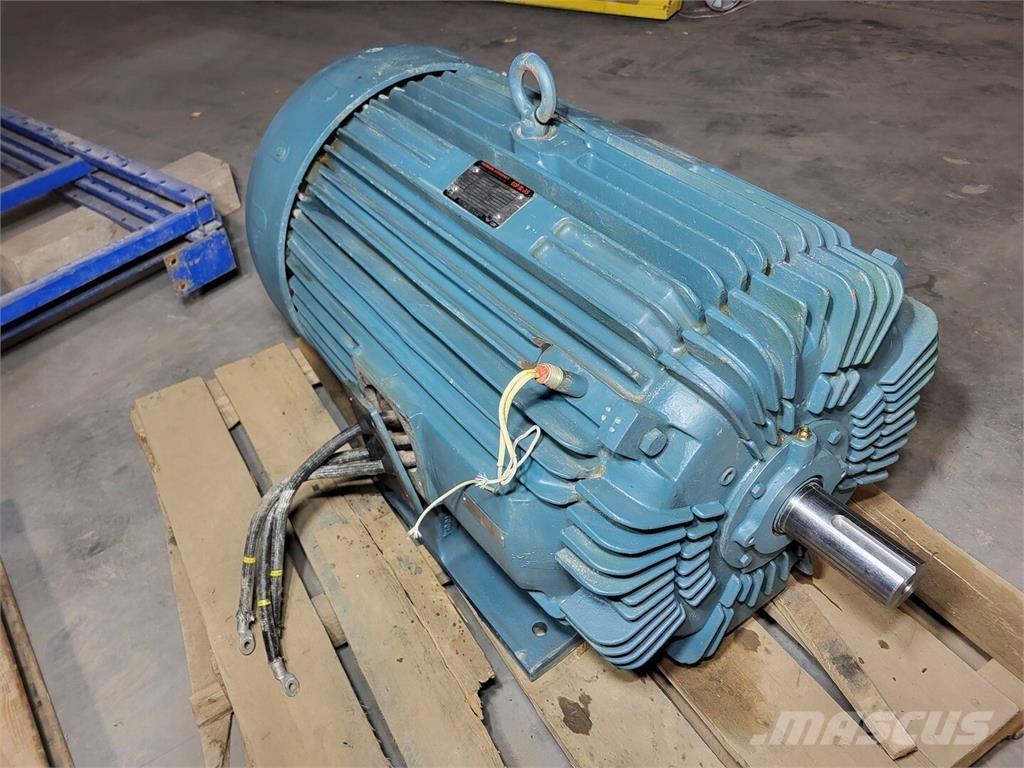  TOSHIBA 3J5125L1S058 産業用エンジン