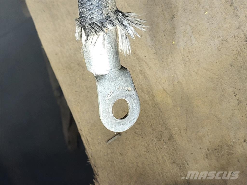  TOSHIBA 3J5125L1S058 産業用エンジン