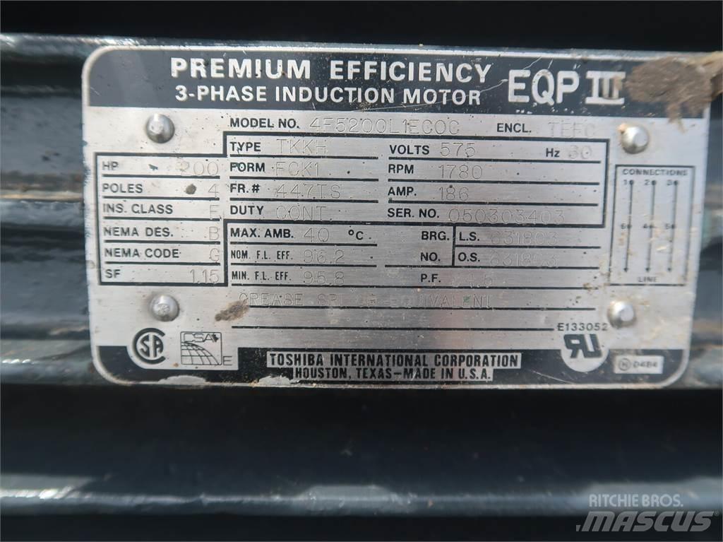  TOSHIBA 4F5200L1ECOC 産業用エンジン