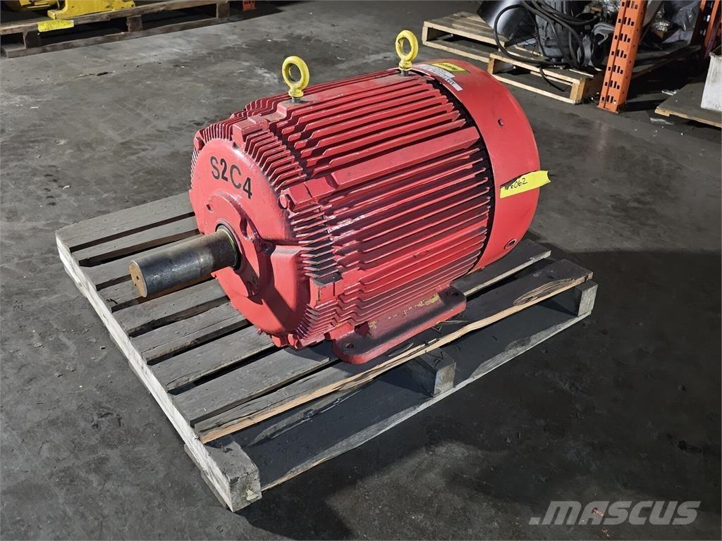 Westinghouse TBFC 産業用エンジン