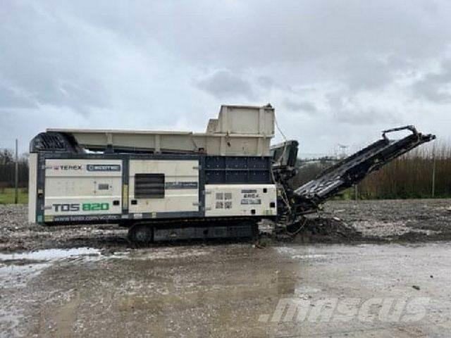 Terex TDS820 994 廃棄物シュレッダー