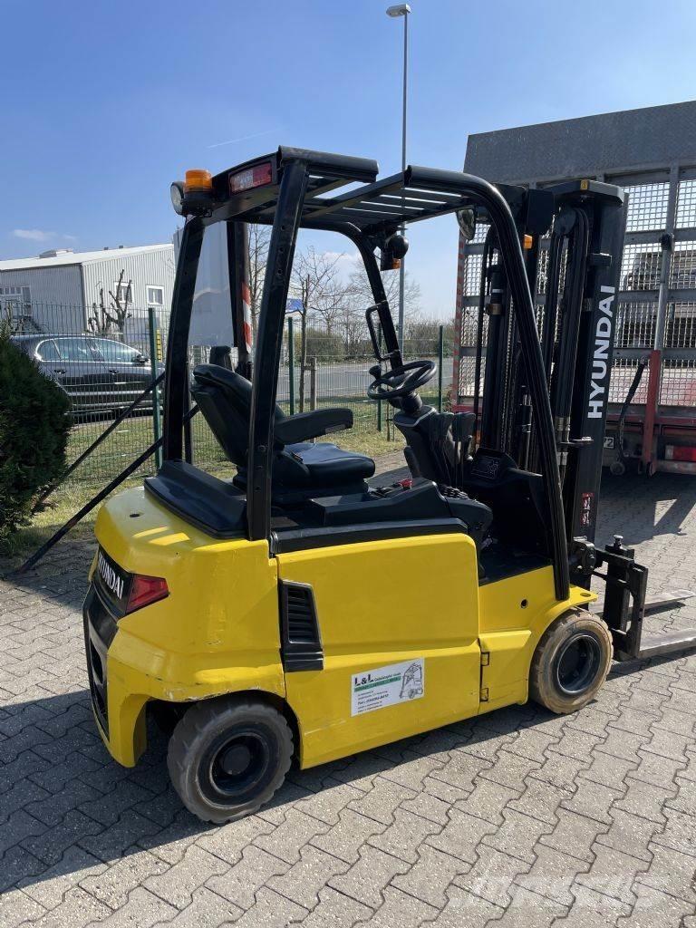 Hyundai 20 B - 9 バッテリーフォークリフト