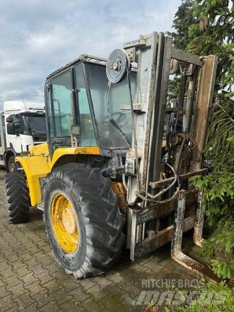 JCB 940-2 ラフターテレントラック