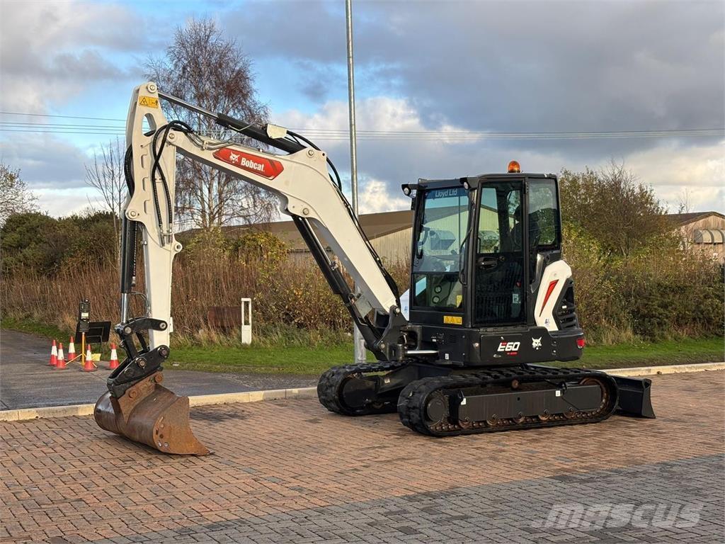Bobcat E60 大型油圧ショベル12t以上（パワーショベル・ユンボ）