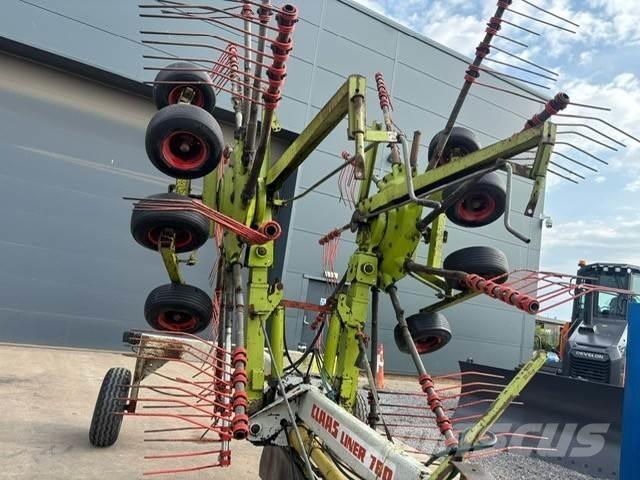 CLAAS Liner 780 テッダー・テッダーレーキ