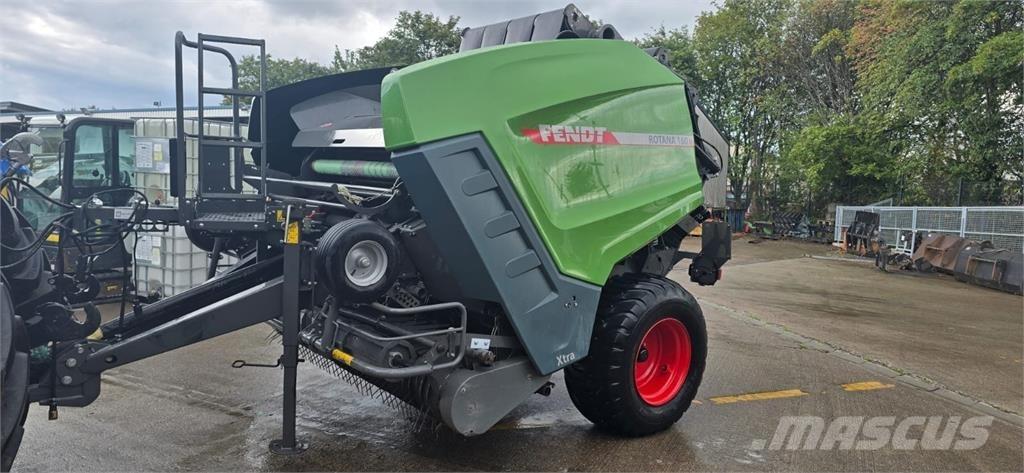 Fendt Rotana 160 スクエアベーラー