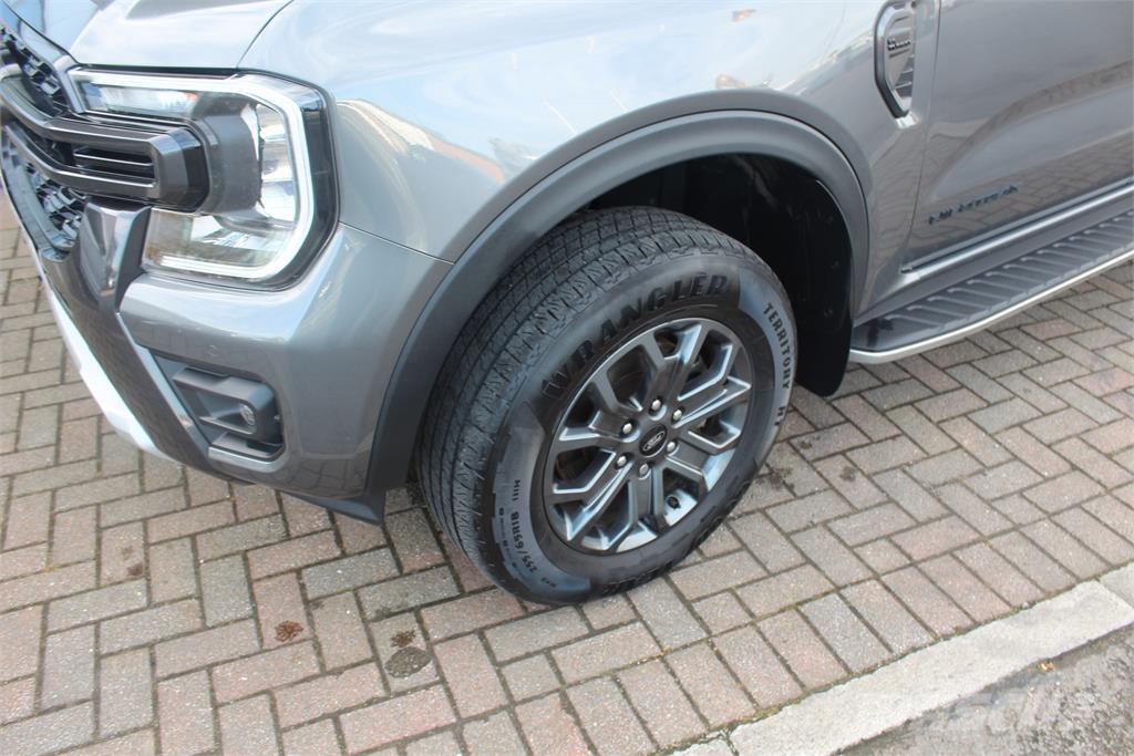 Ford Ranger Wildtrak ピックアップ／ドロップサイド