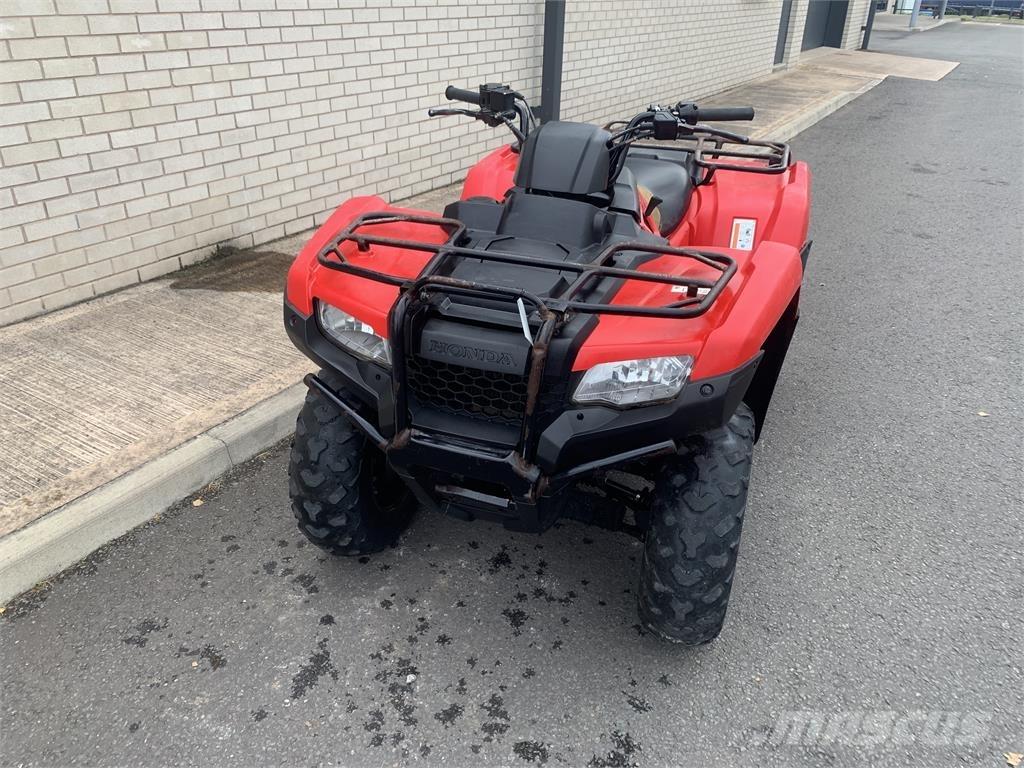 Honda TRX 420 FM1 バギー