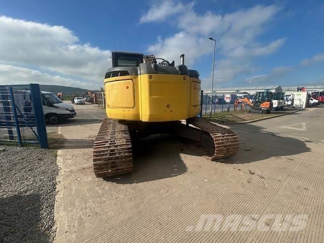 New Holland E235bsr-2 大型油圧ショベル12t以上（パワーショベル・ユンボ）