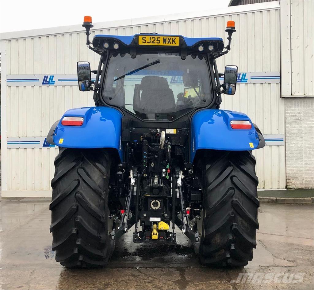 New Holland T6.180 トラクター