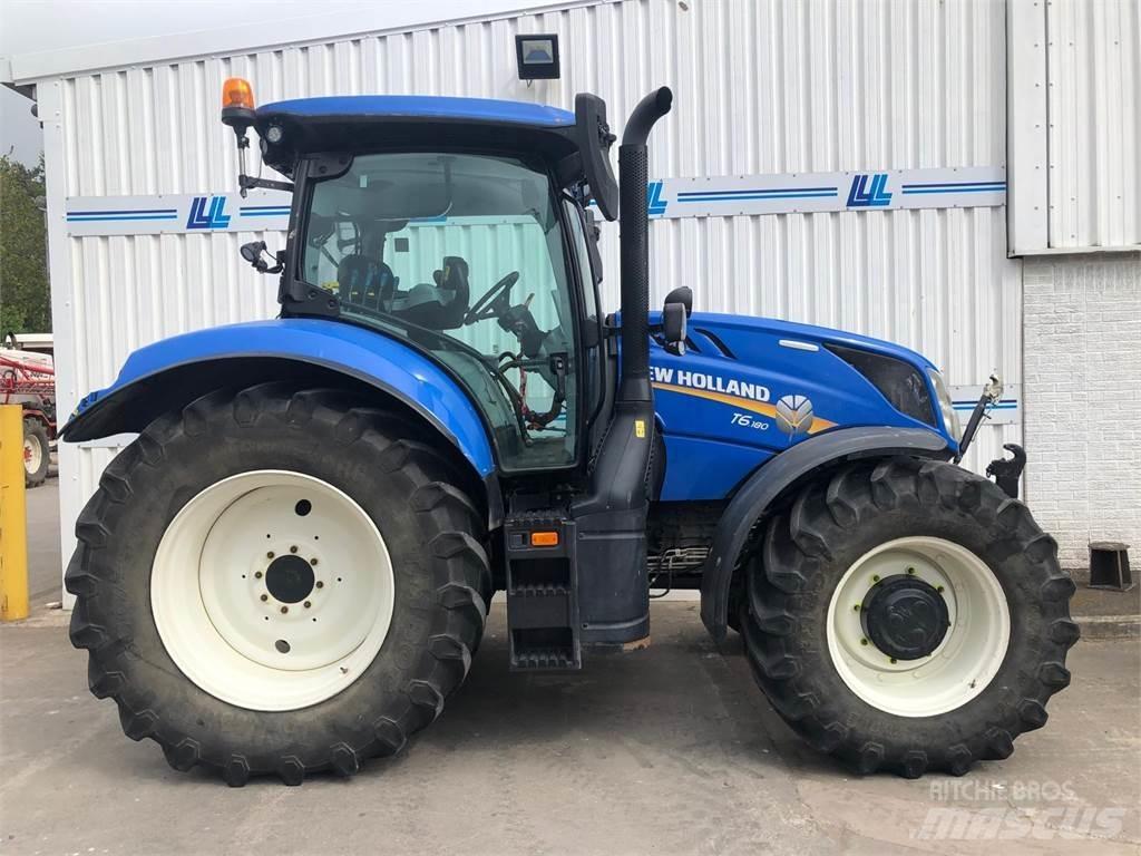 New Holland T6.180 トラクター