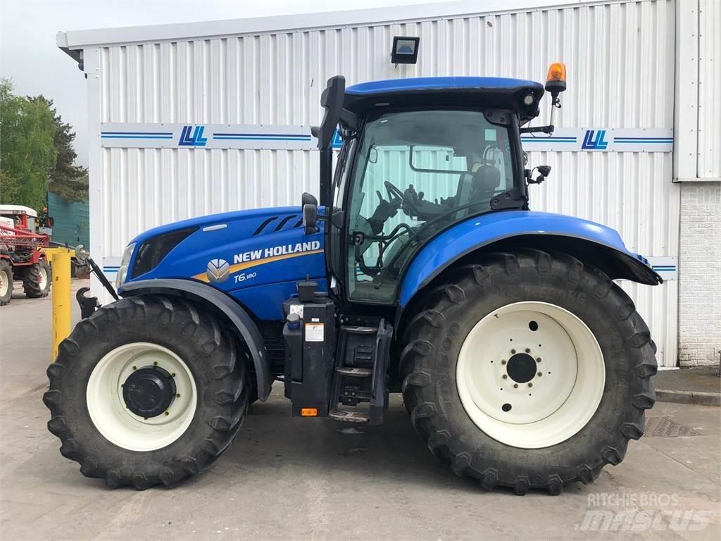 New Holland T6.180 トラクター