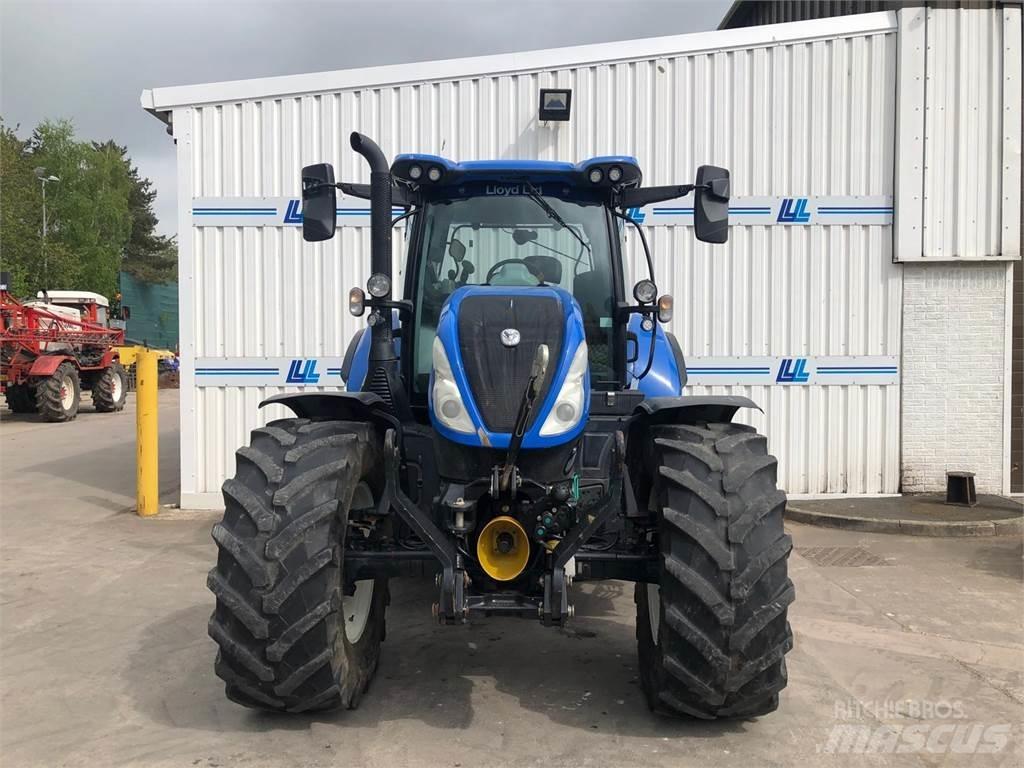 New Holland T6.180 トラクター