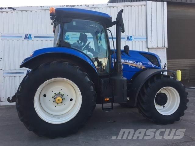 New Holland T7.210 トラクター