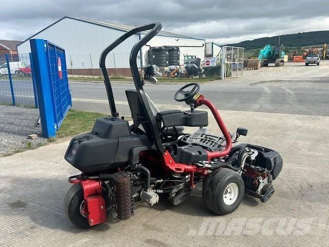 Toro GR3400 乗用・自走モア/芝刈り機