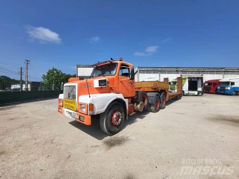 Volvo N12 平ボディー
