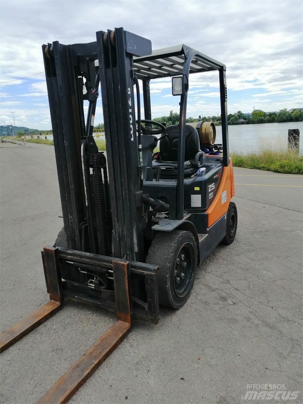 Doosan G25P-5 フォークリフト - その他