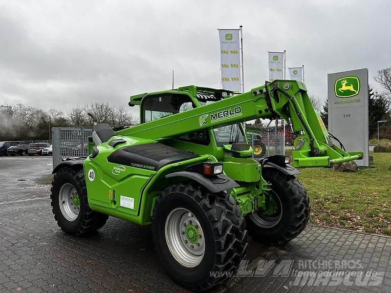 Merlo TF 42.7 テレスコーピックハンドラー
