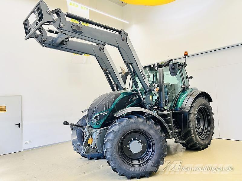 Valtra T174 トラクター