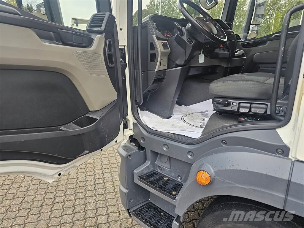 MAN TGL 12.250 カーテンサイダートラック