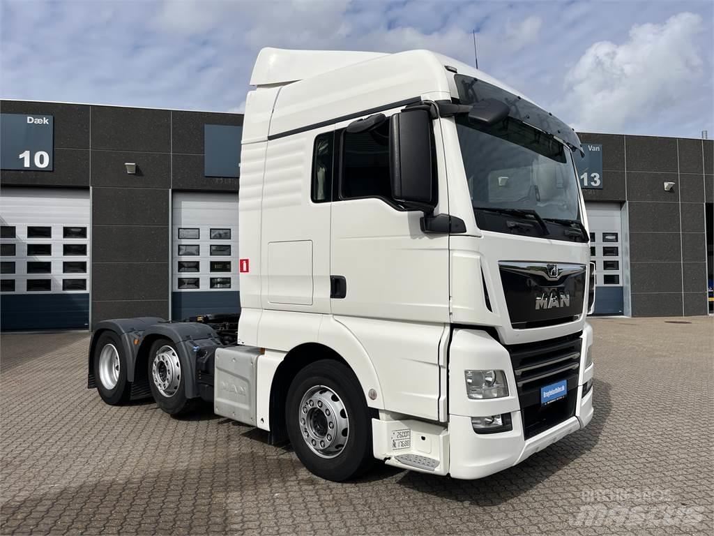 MAN TGX 26.470 6x2-2 中古トラクターヘッド | トレーラーヘッド