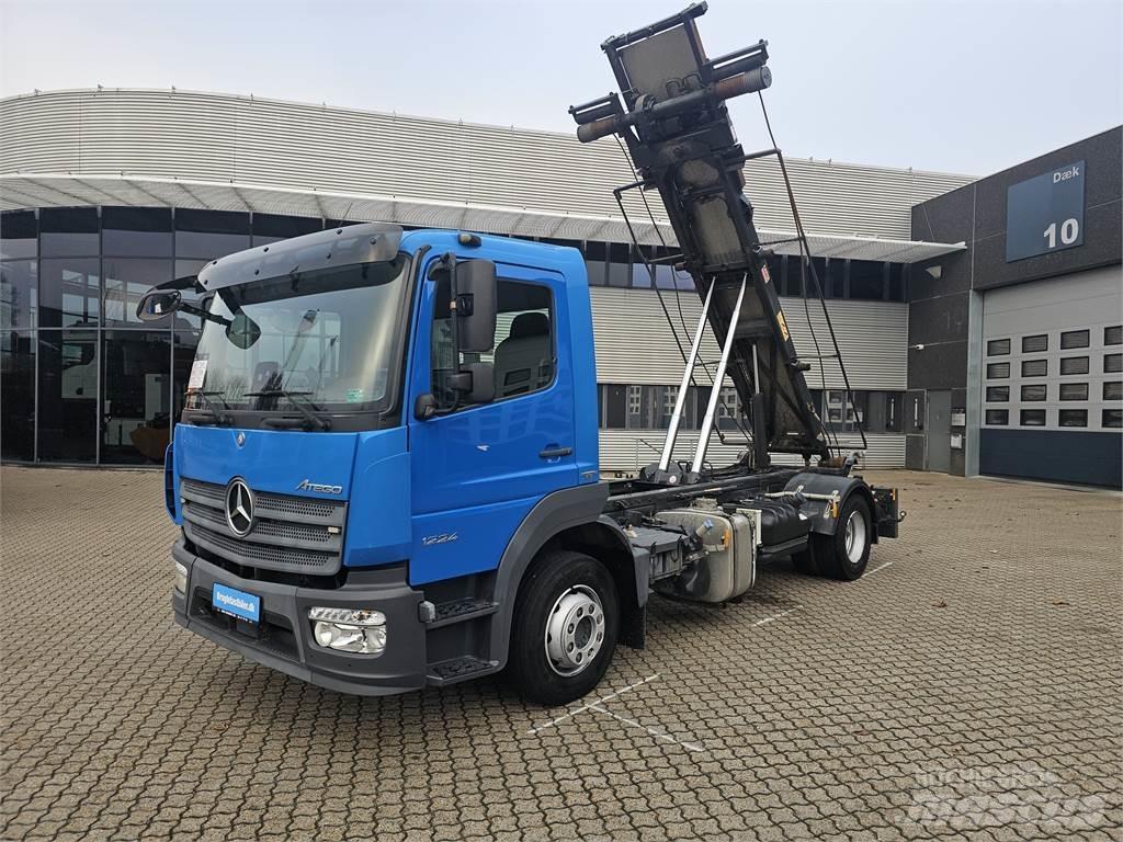 Mercedes-Benz Atego 1224 ケーブルリフト着脱式トラック