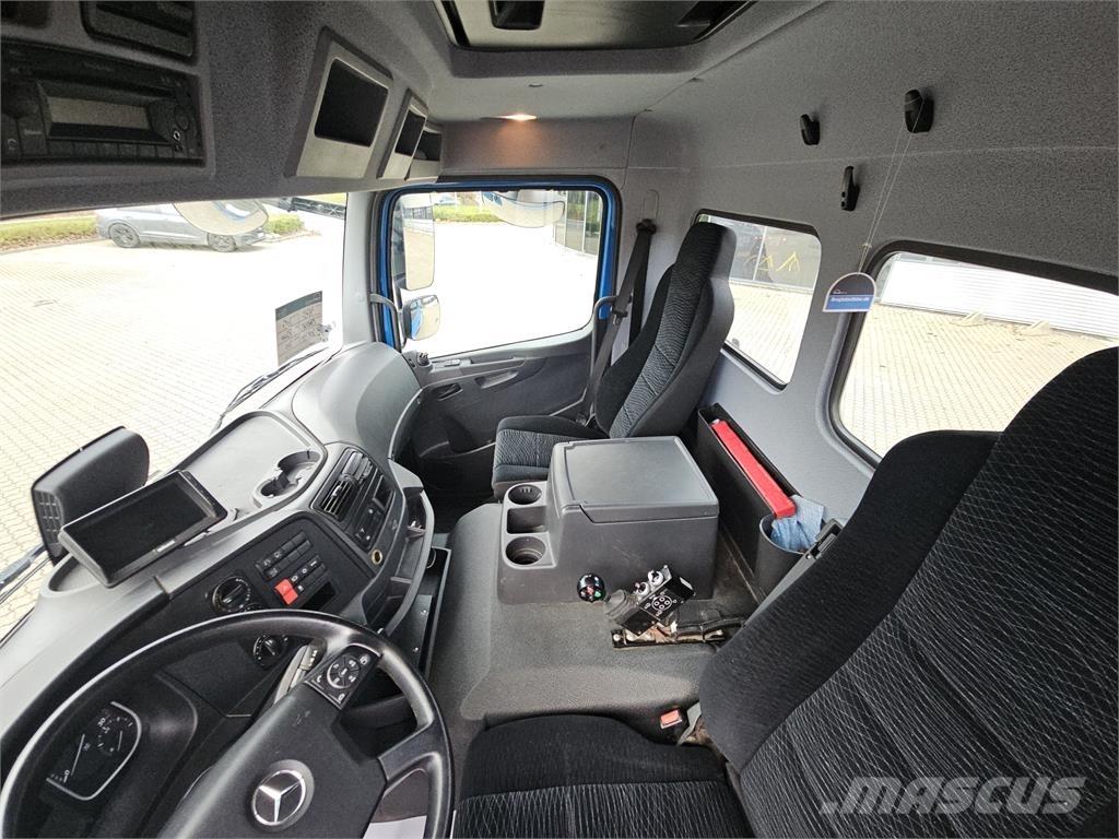 Mercedes-Benz Atego 1224 ケーブルリフト着脱式トラック