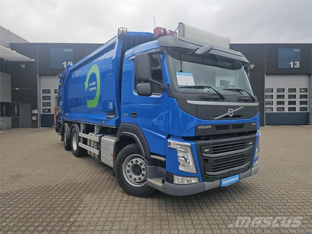 Volvo FM330 6x2-4 その他トラック