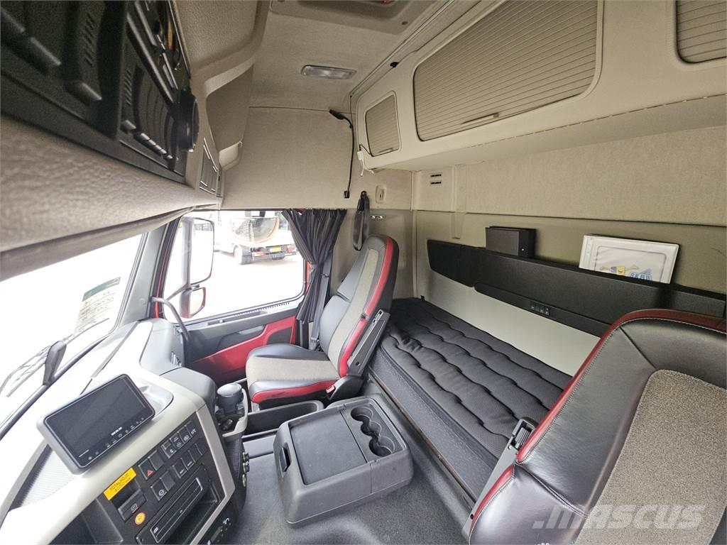 Volvo FM340 ボックスボディー、ウイング、箱車