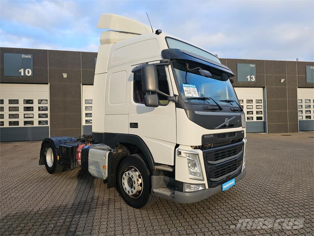 Volvo FM450 中古トラクターヘッド | トレーラーヘッド